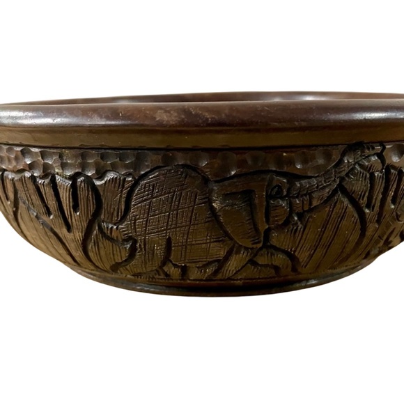 African Hand Carved Wooden Bowl Safari  Animals Decorative Dhallow Dish 10” - Picture 2 of 8